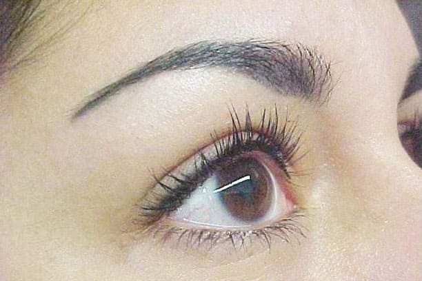 Eyebrow Micropigmentation
